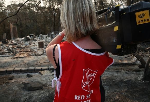 Salvos on hand to help at mountains fires