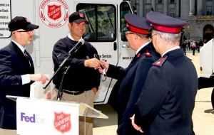 News Feature: FedEx Makes Extra-Special Delivery to The Salvation Army in San Francisco, USA