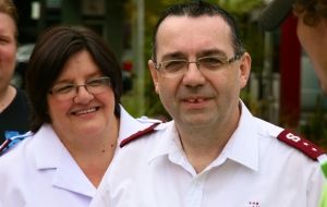 Moulds leave for PNG to head up asylum seeker ministry